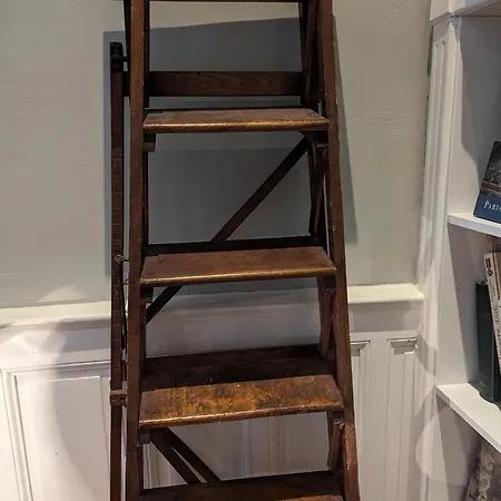 Chateau De Thuries Nyaraló *