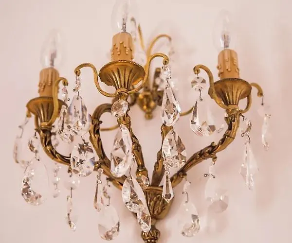 Chateau De Thuries * Revel (Haute-Garonne)