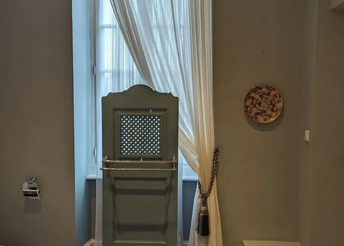 Chateau De Thuries Revel (Haute-Garonne)